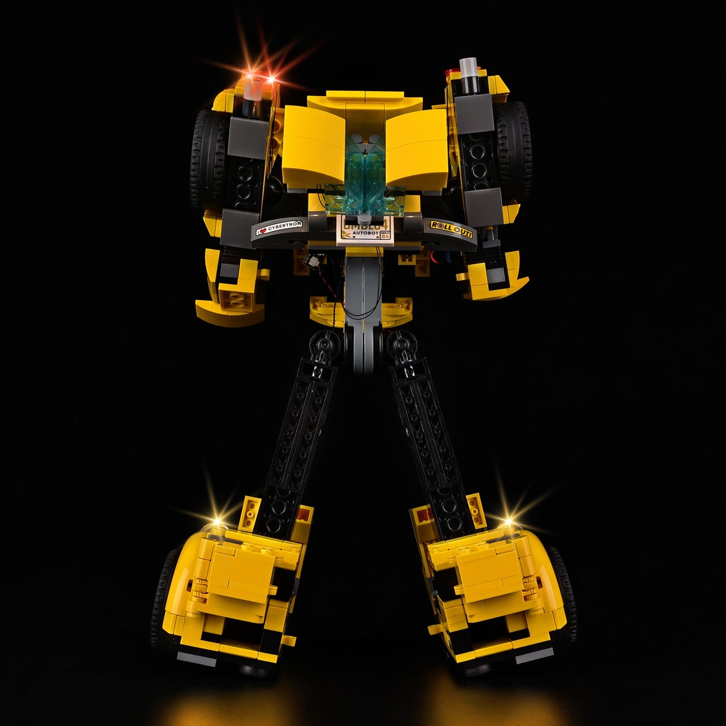 10338-Bumblebee-Detail_Light4_26be4b4b-a1e6-45f4-a0a0-18337876cc76.jpg
