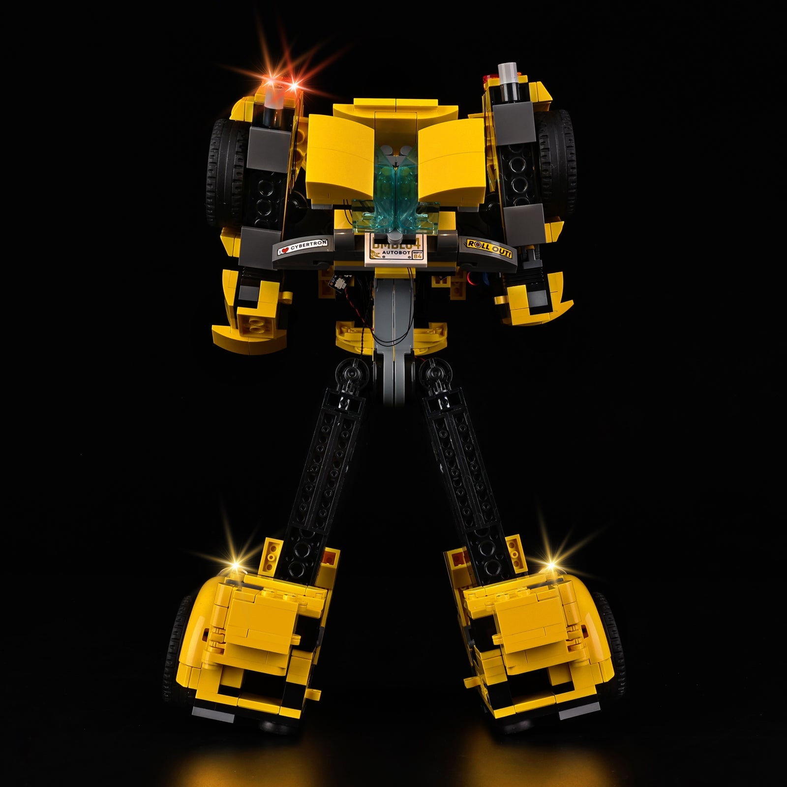 10338-Bumblebee-Detail_Light4_26be4b4b-a1e6-45f4-a0a0-18337876cc76.jpg