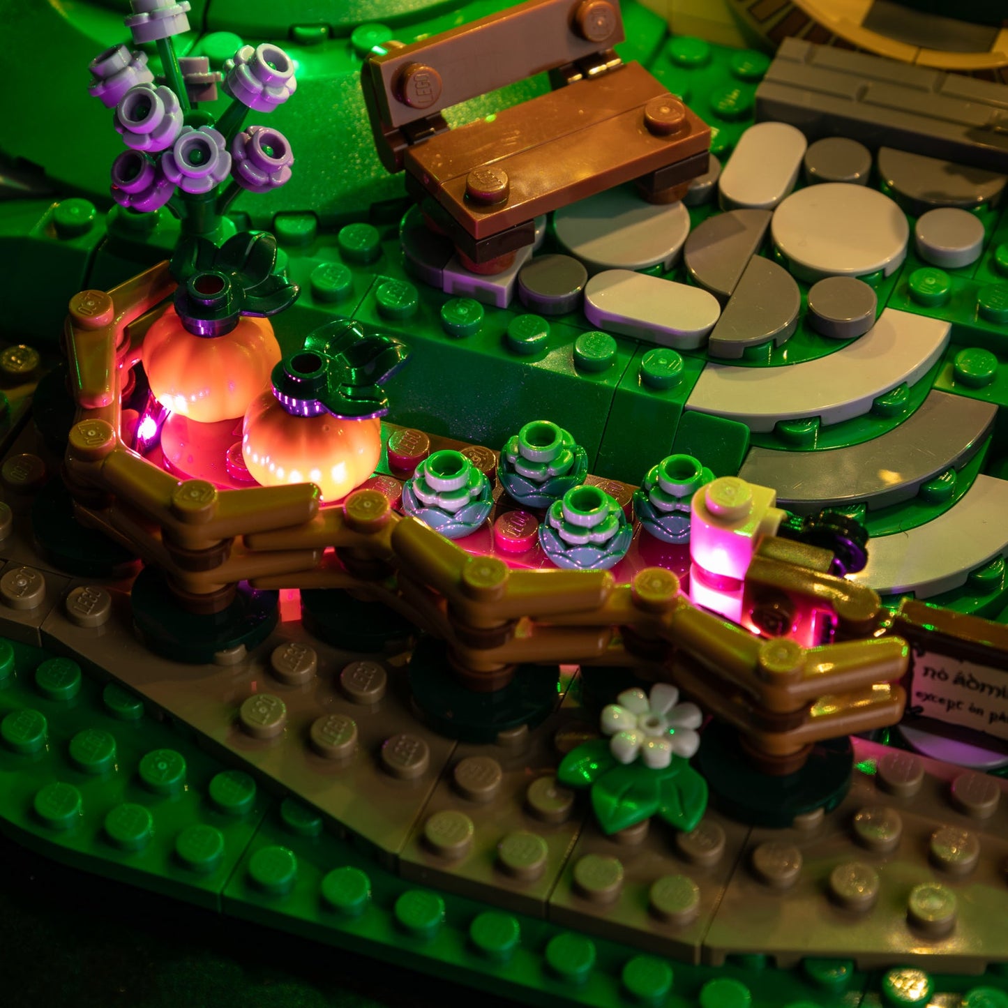 Light Kit For LEGO The Lord of the Rings The Shire 10354 - Gallery Image 12