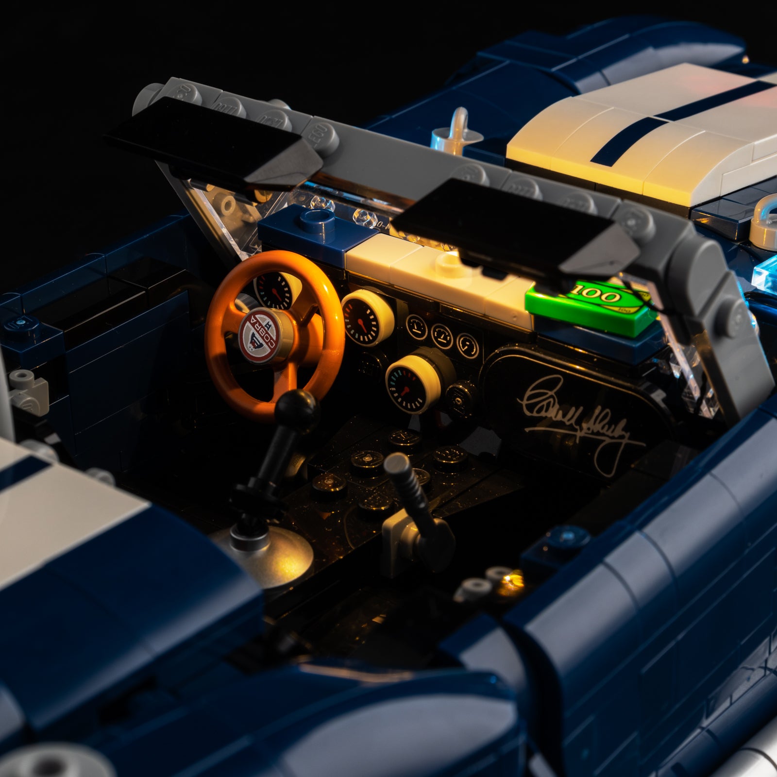 10357-Shelby-Cobra-427-SC-Detail Light4.jpg