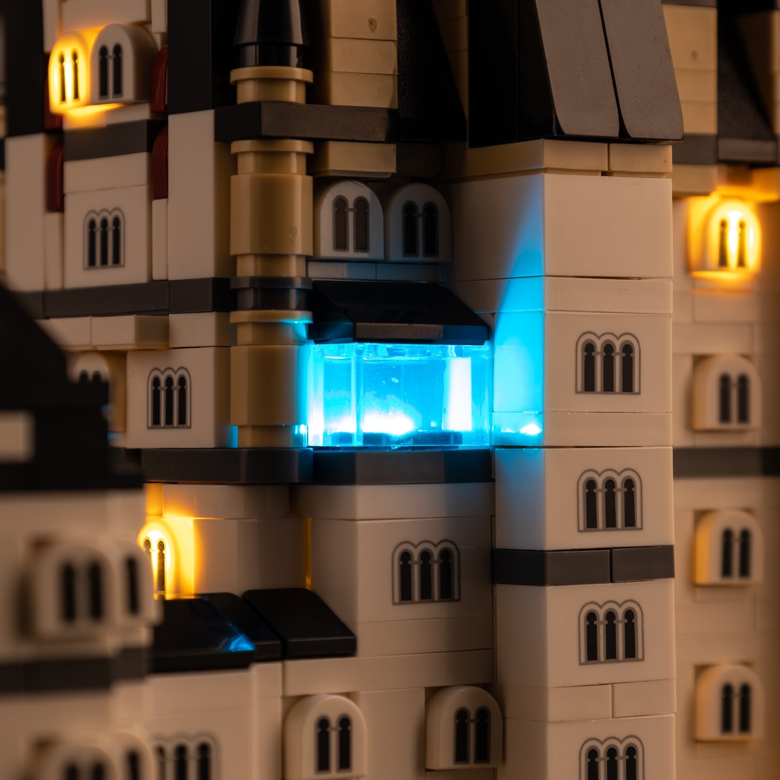 Light Kit For LEGO Neuschwanstein-Castle 21063 - Gallery Image 11