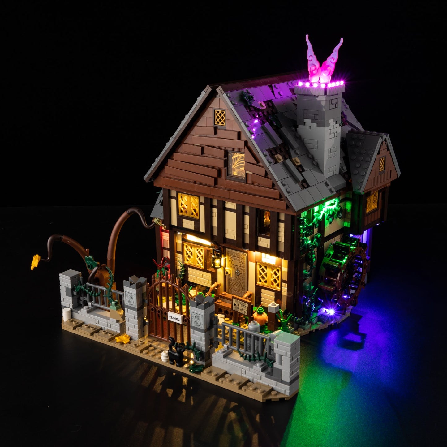 Light Kit For LEGO Disney-Hocus-Pocus-The-Sanderson-Sisters-Cottage 21341 - Gallery Image 5