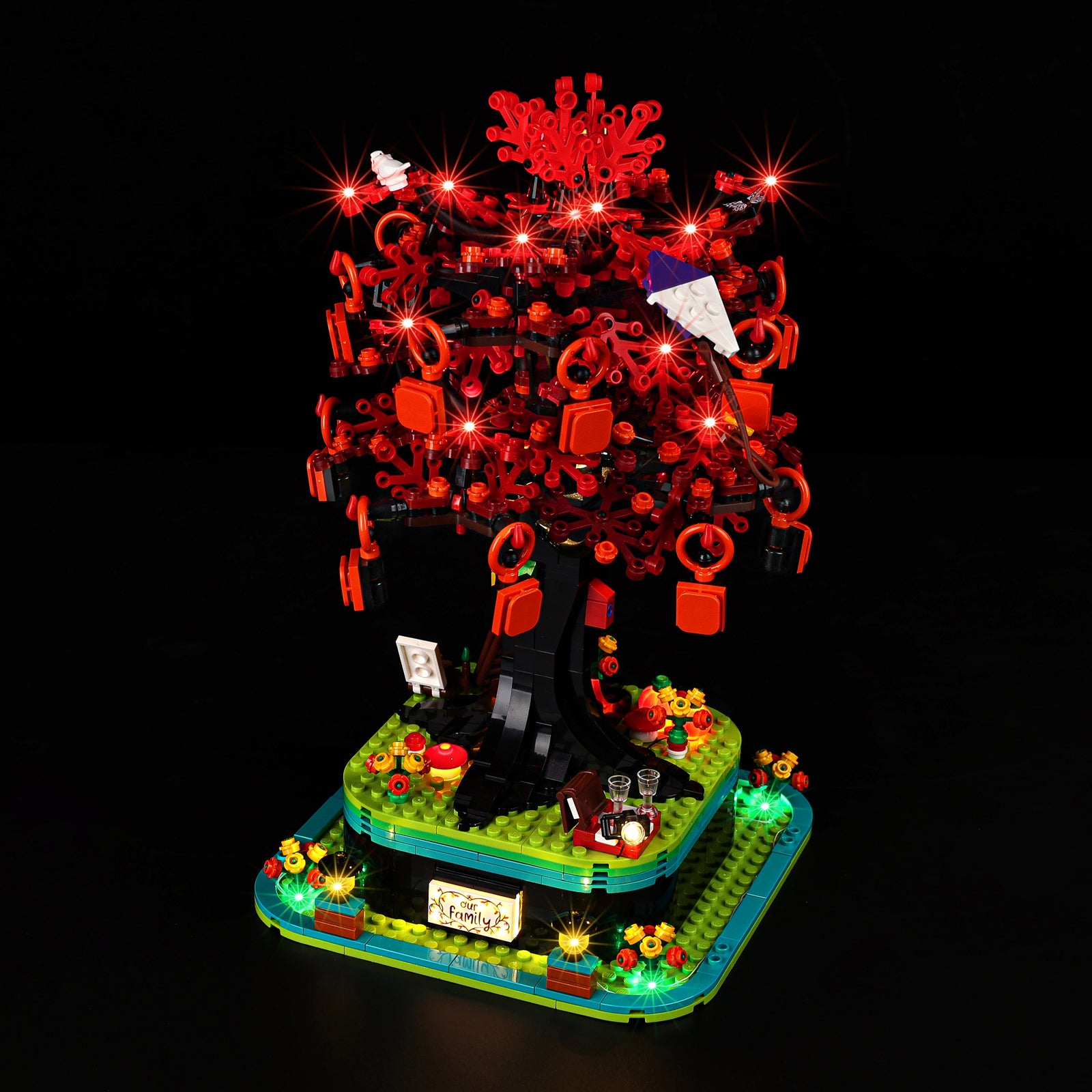 21346-Family-Tree-Detail Light1.jpg