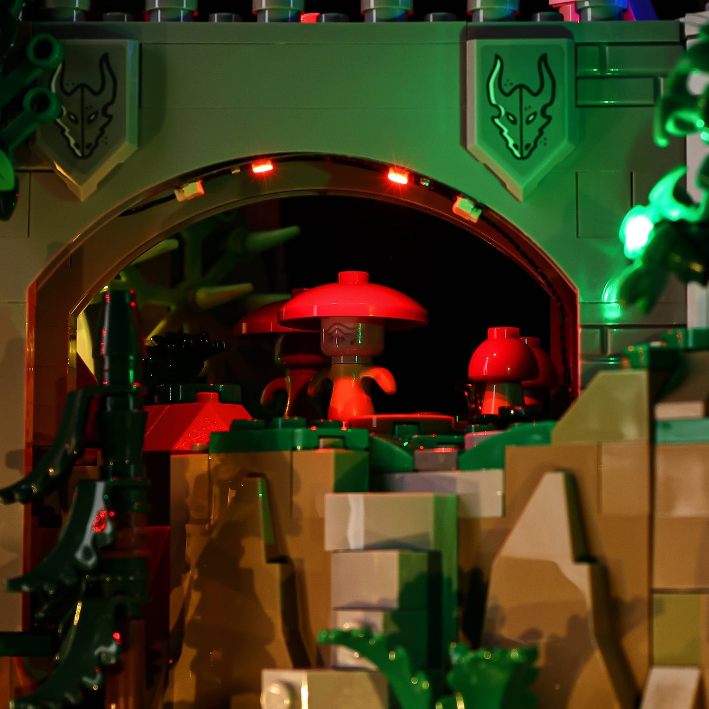 Light Kit For LEGO Dungeons-Dragons-Red-Dragons-Tale 21348 - Gallery Image 21