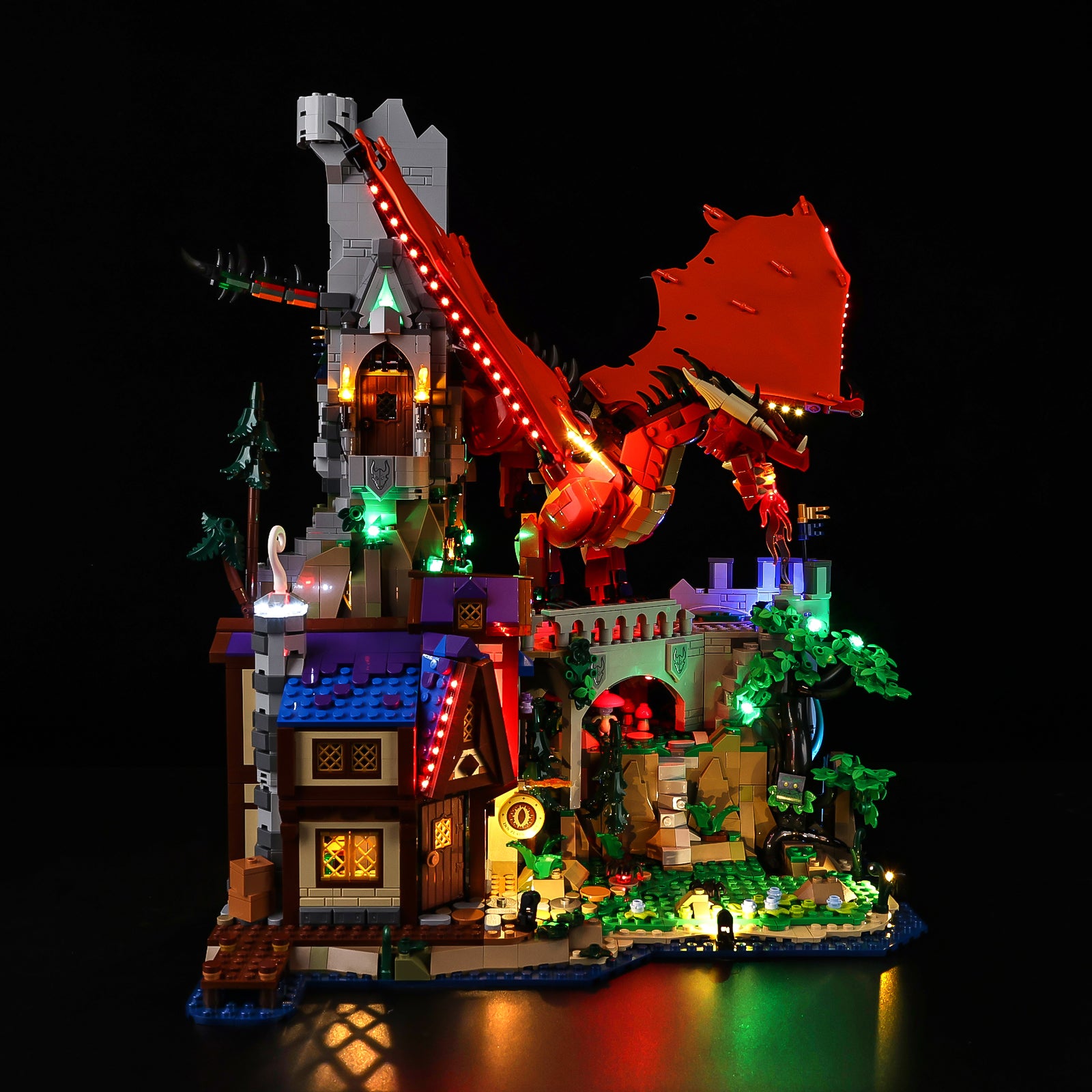 21348-Dungeons-Dragons-Red-Dragons-Tale-Light2.jpg