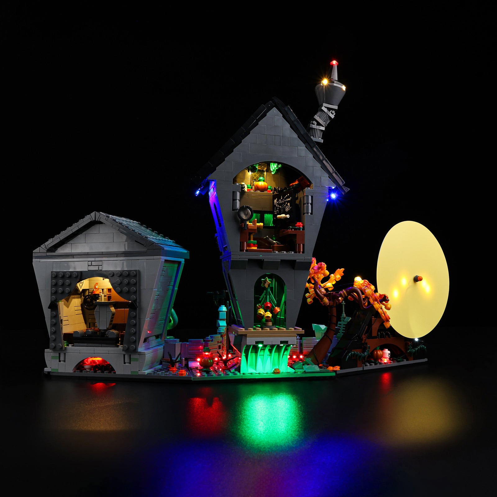 21351-Bottle-Ship-Detail Light1.jpg