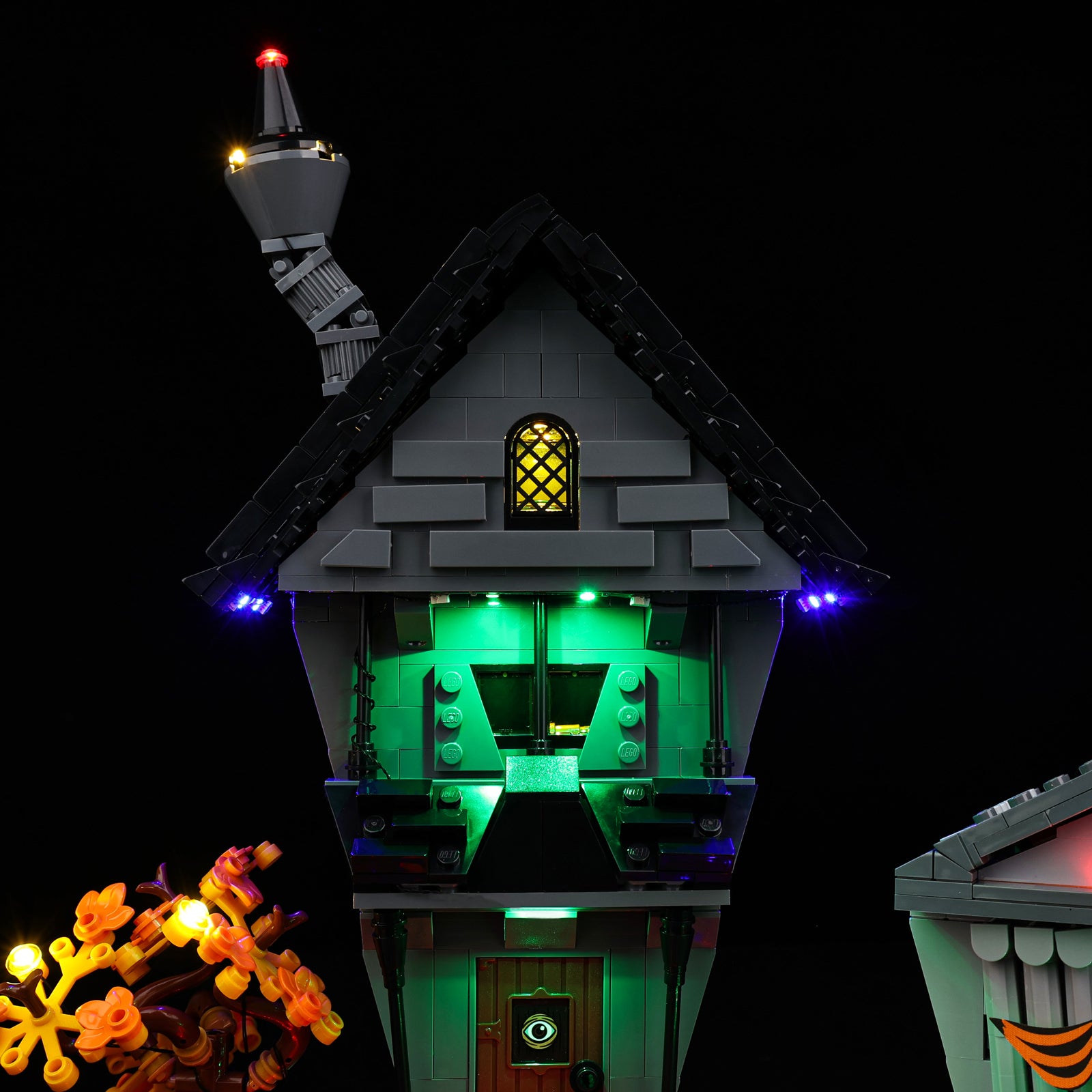 21351-Bottle-Ship-Detail Light4.jpg