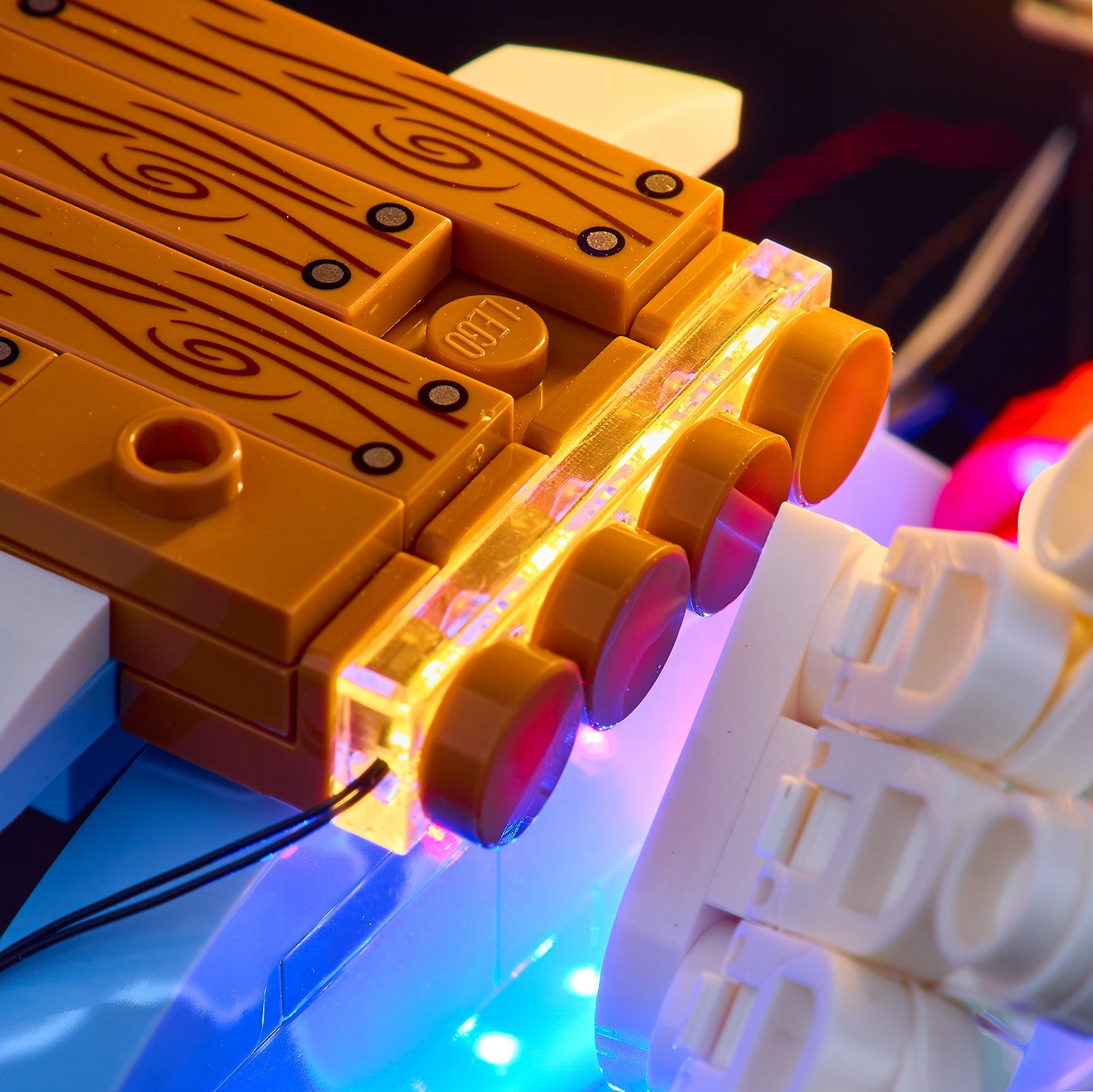 Light Kit For LEGO Magic of Disney 21352 - Gallery Image 12