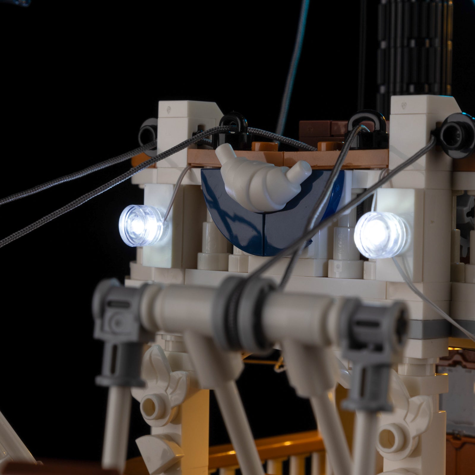 Light Kit For LEGO River-Steamboat 21356 - Gallery Image 9
