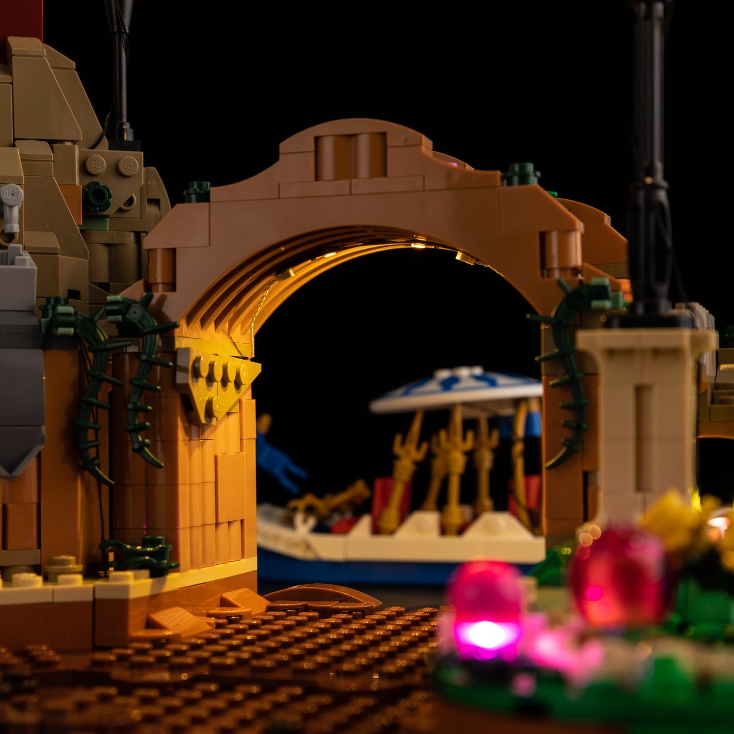 Light Kit For LEGO Hocus-Pocus-Sanderson-Sisters-Cottage 21360 - Gallery Image 14