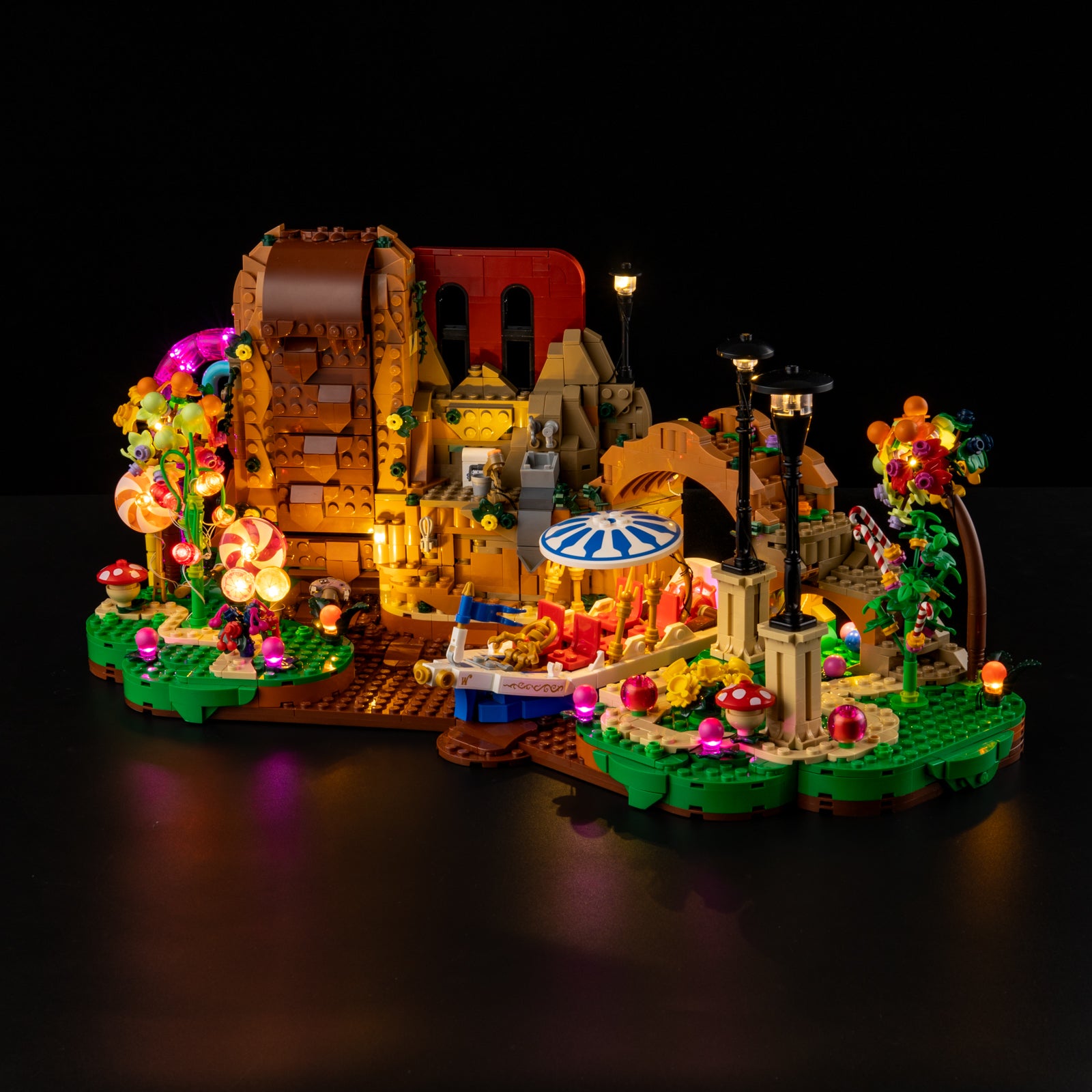 21360-Hocus-Pocus-Sanderson-Sisters-Cottage-Light On.jpg