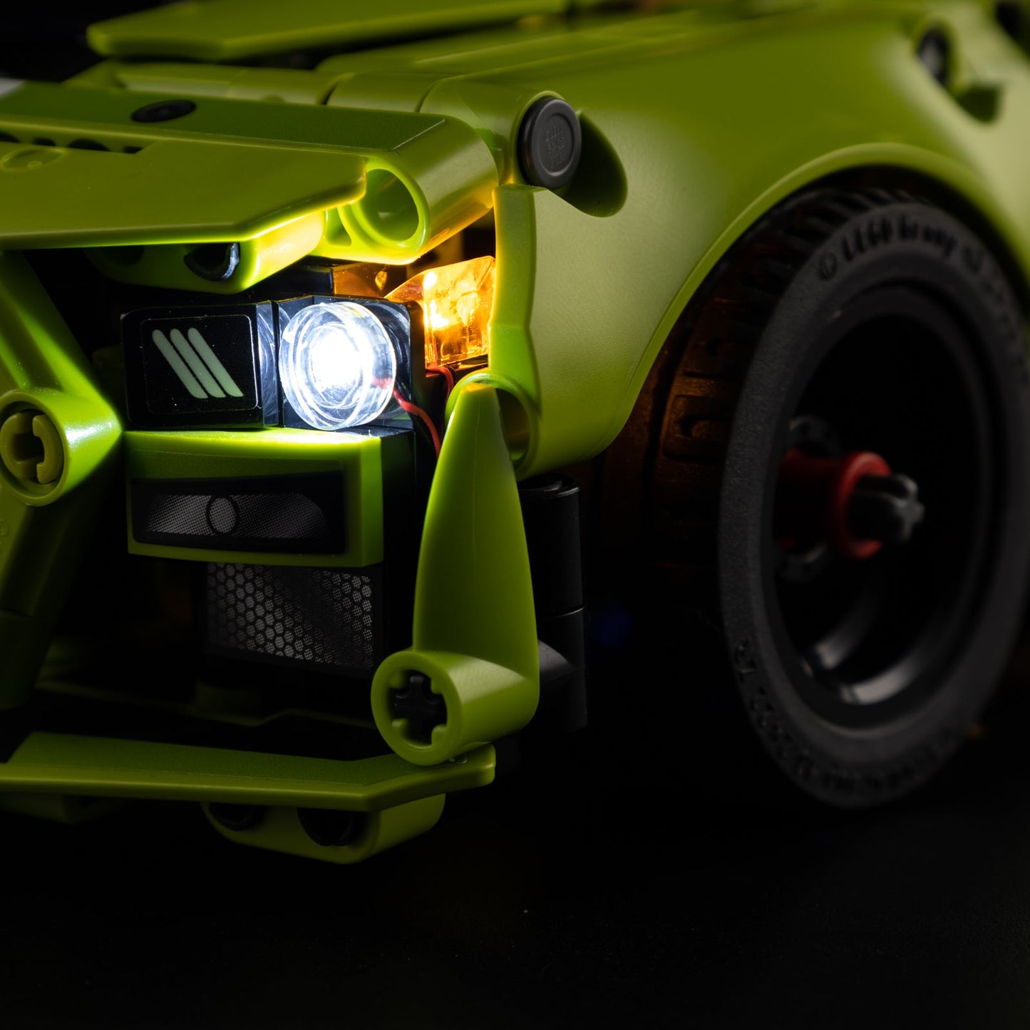 Light Kit For LEGO Ford Mustang Shelby GT500 42138 - 42138-Ford-Mustang-Shelby-GT500-13-details