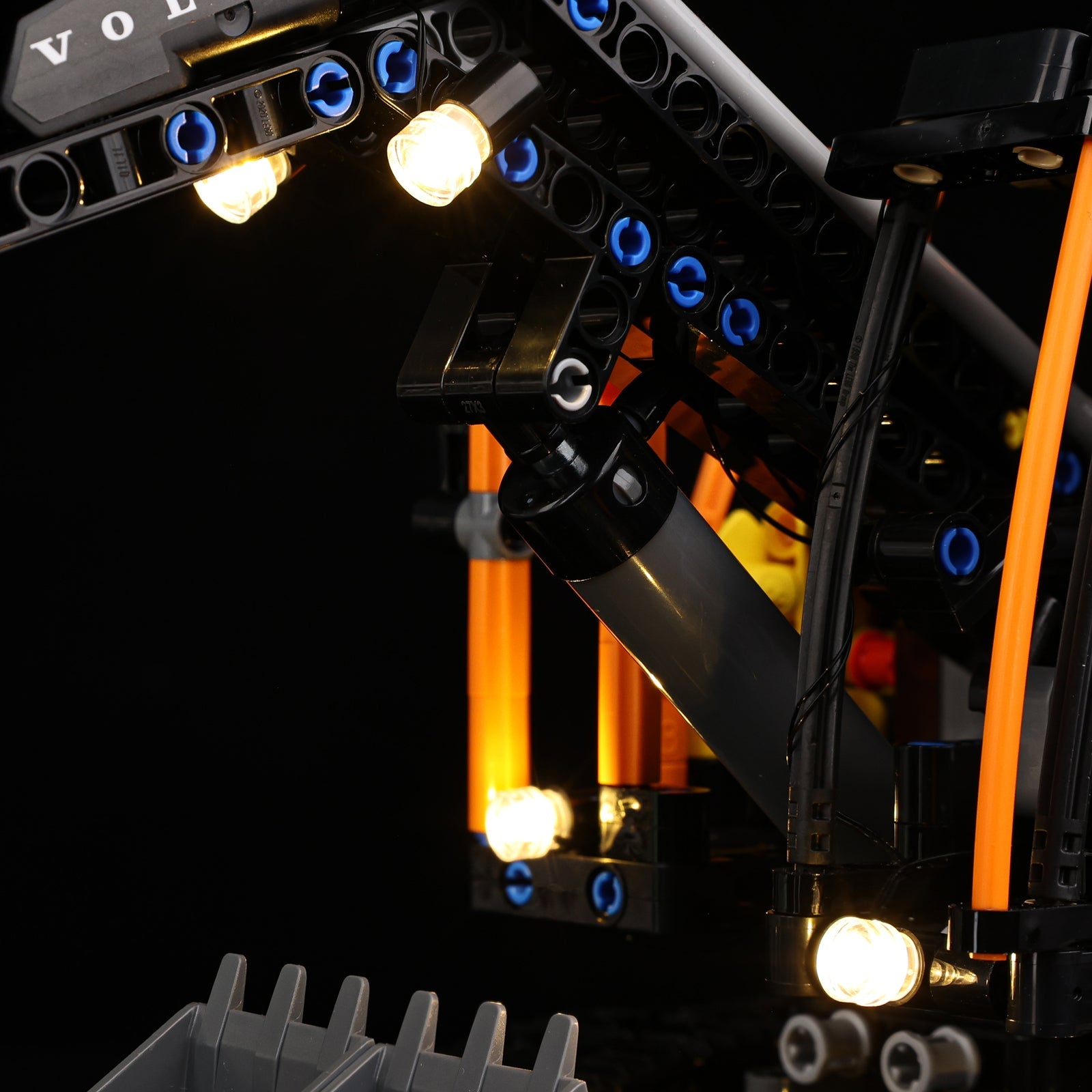 Light Kit For LEGO Volvo FMX Truck & EC230 Electric Excavator 42175 - 42175-22-details