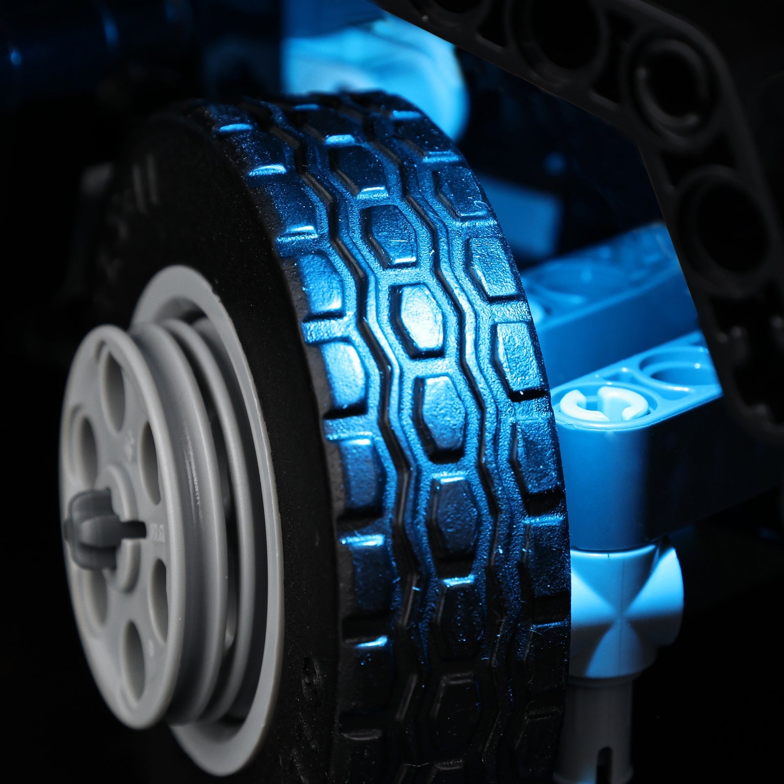 Light Kit For LEGO Volvo FMX Truck & EC230 Electric Excavator 42175 - 42175-8-details