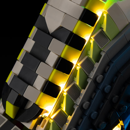 Close-up of LEGO 43025 upper