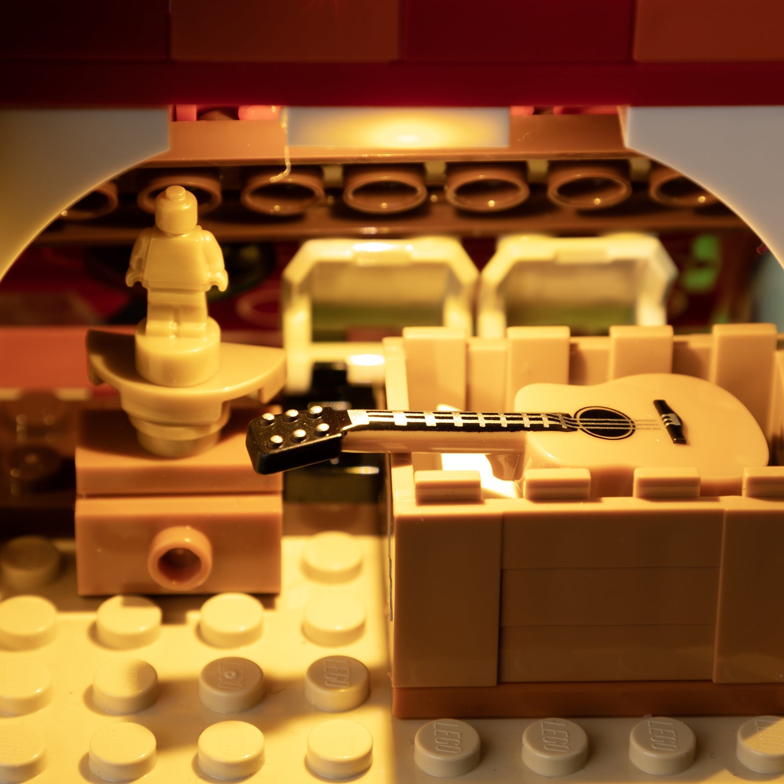 Light Kit For LEGO Lilo and Stitch Beach House 43268 - 43268-Lilo-and-Stitch-Beach-House-8-details