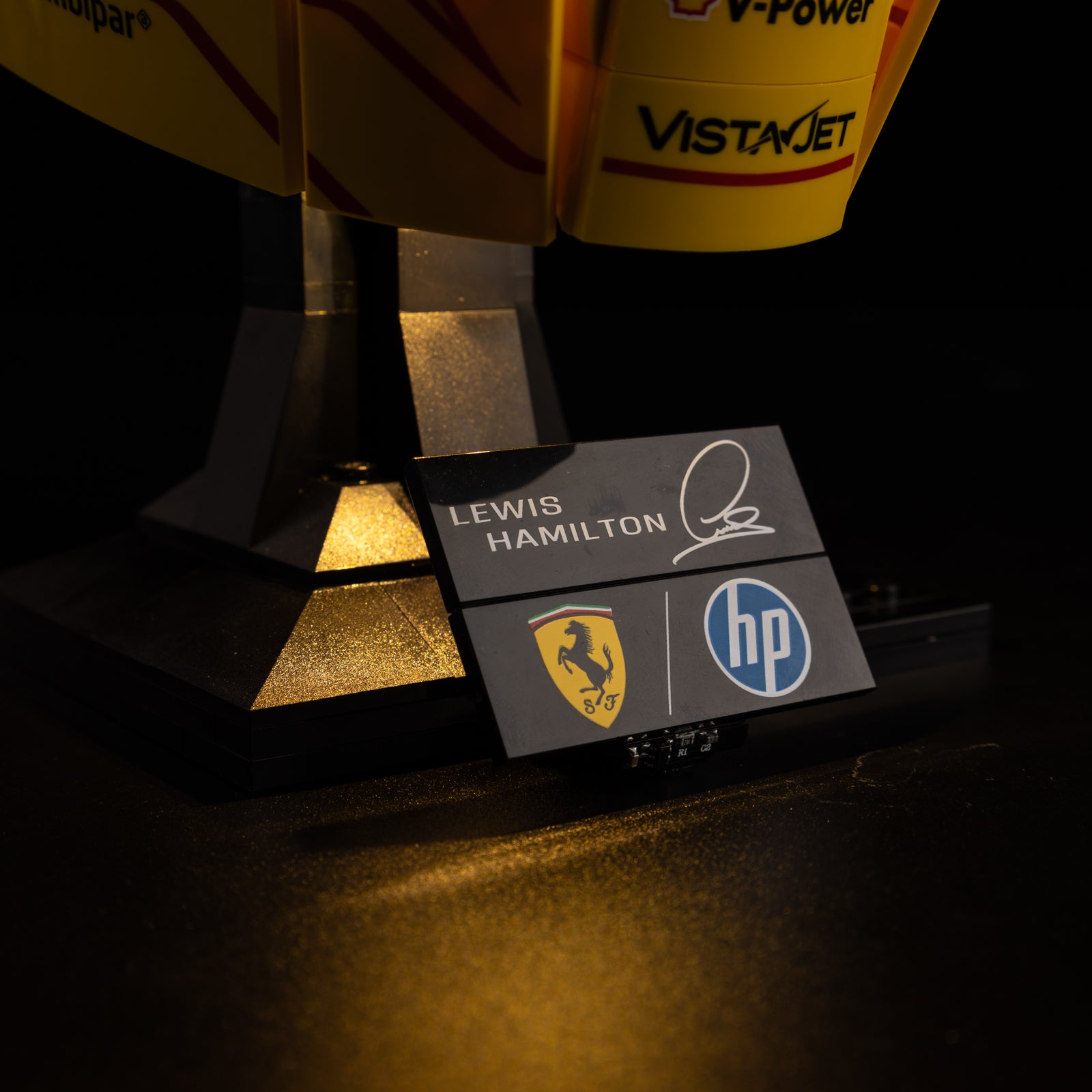 Lewis Hamilton Helmet 43022 - close-up of helmet and visor detail