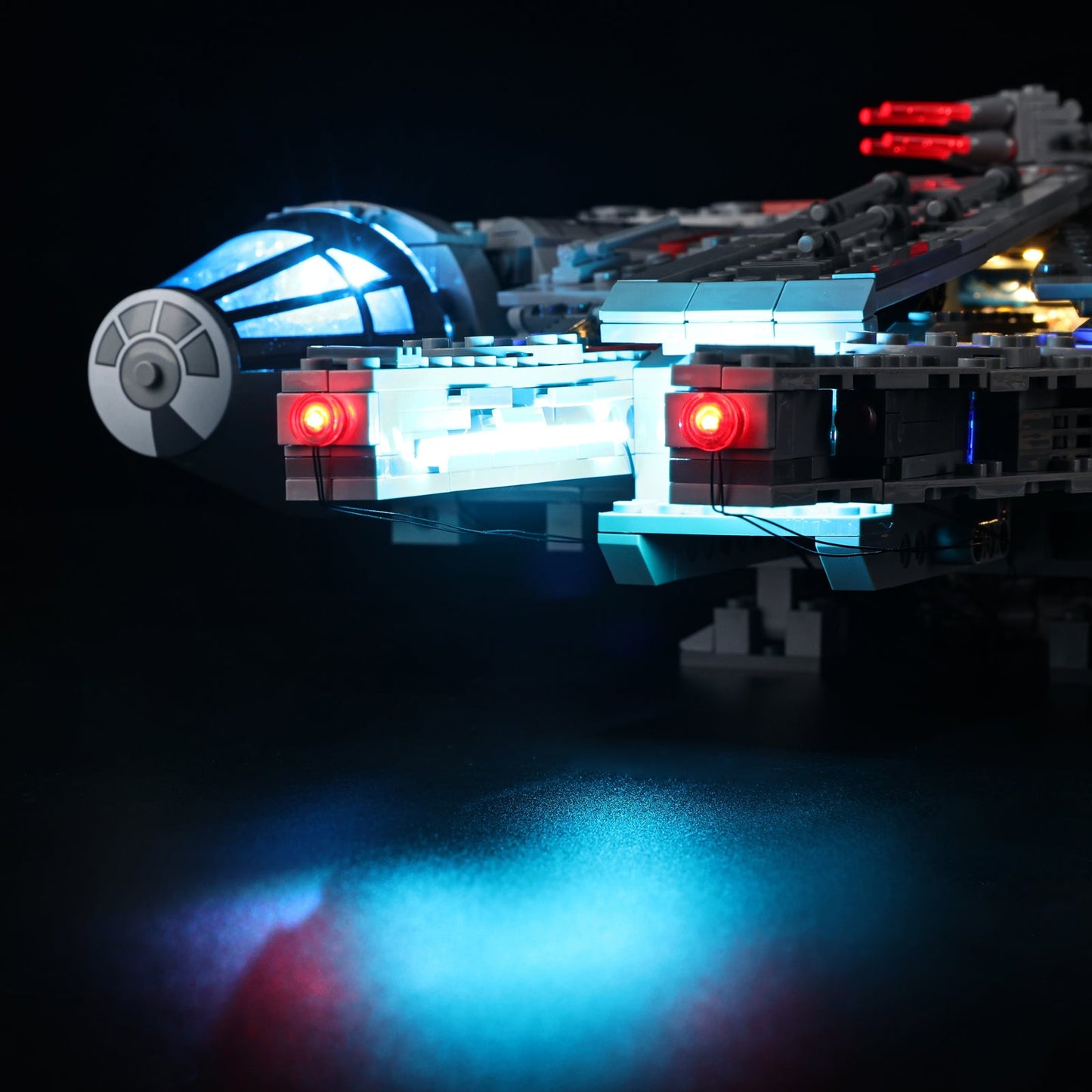 Light Kit For LEGO Millennium Falcon 75105 - 75105-Millennium-Falcon-Millennium-Falcon-16-details