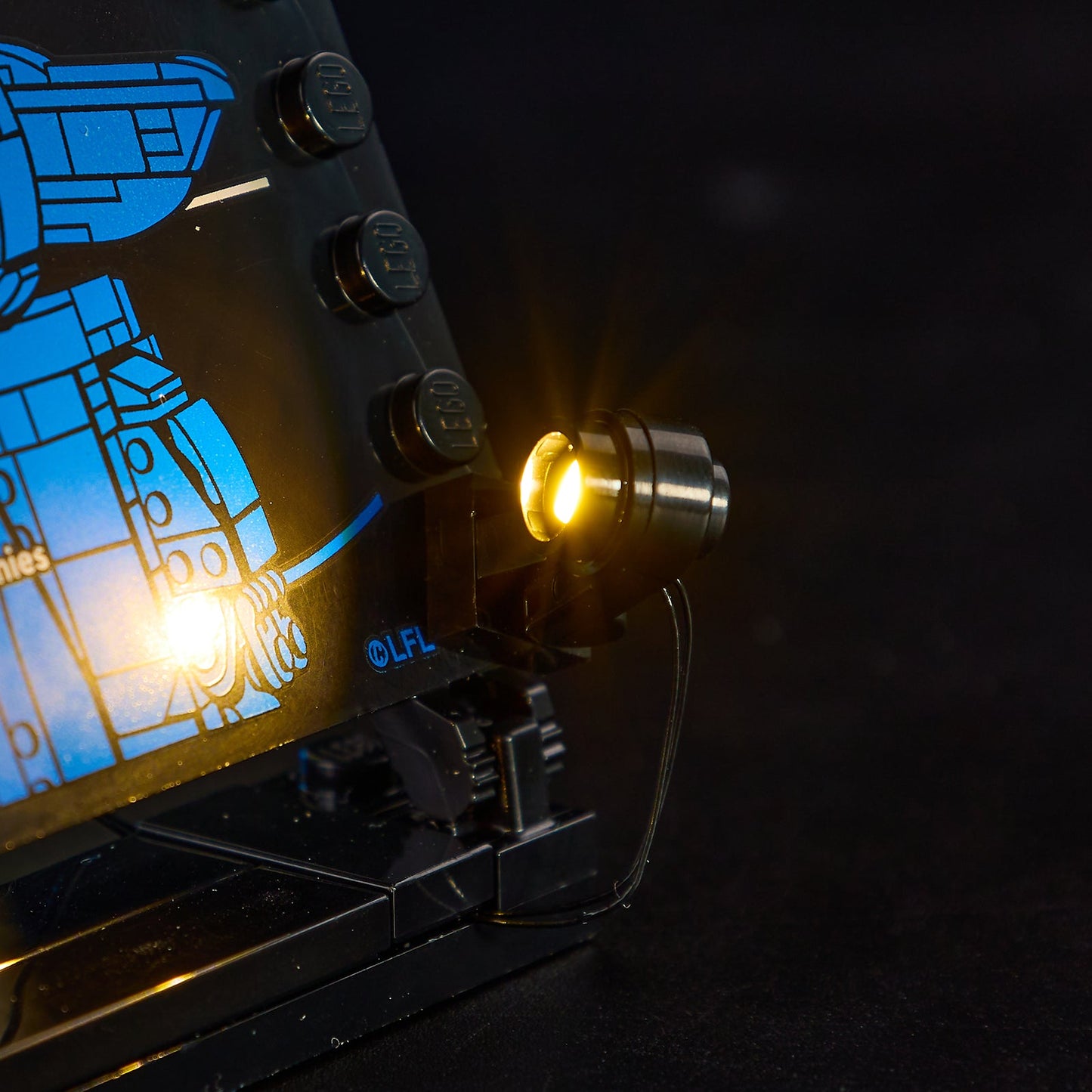 Light Kit For LEGO Boba Fett Helmet 75403 - 75403-Boba-Fett-Helmet-Boba-Fett-Helmet-Boba-Fett-Helmet-12-details