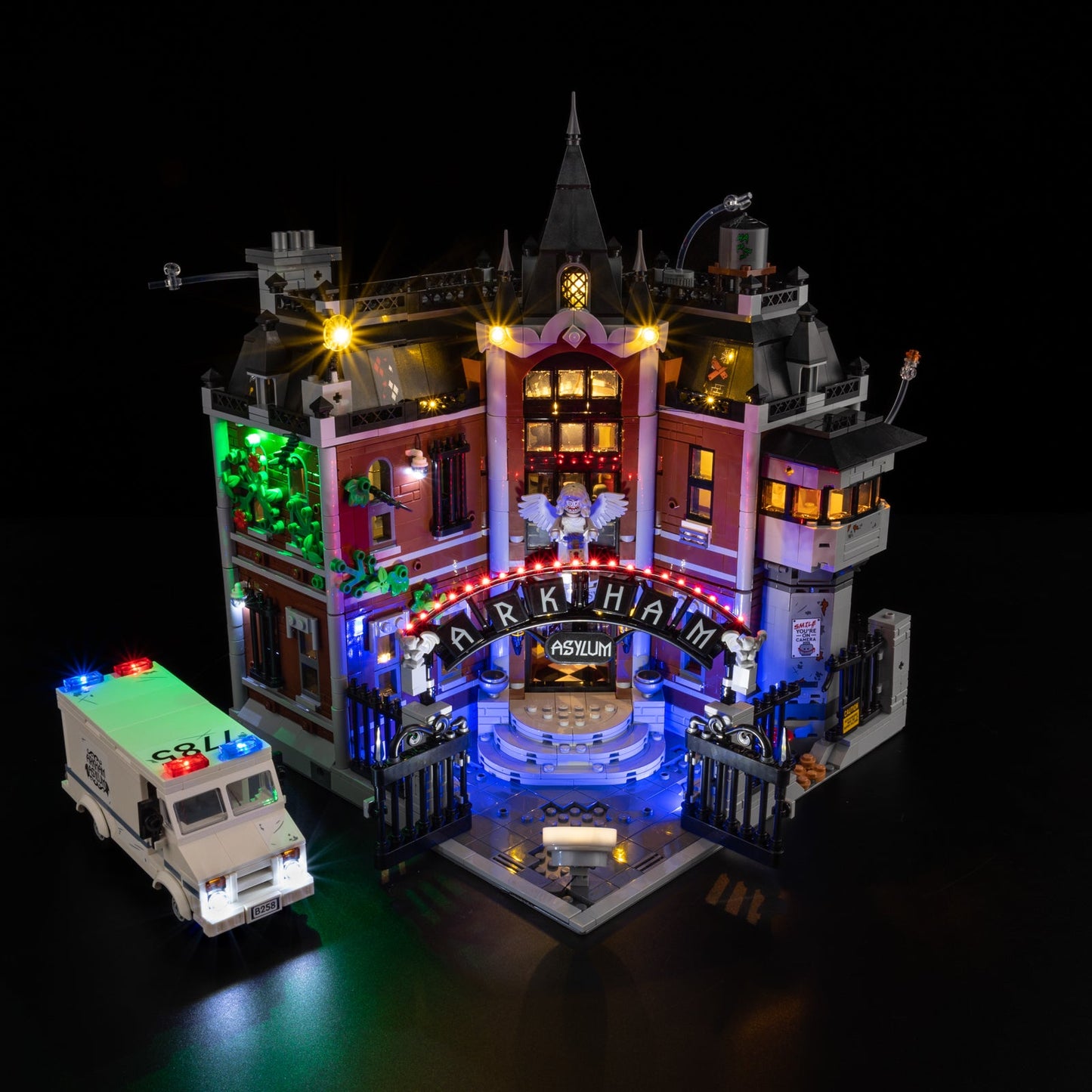 Light Kit For LEGO Arkham Asylum 76300 - 76300-Arkham-Asylum-4-on