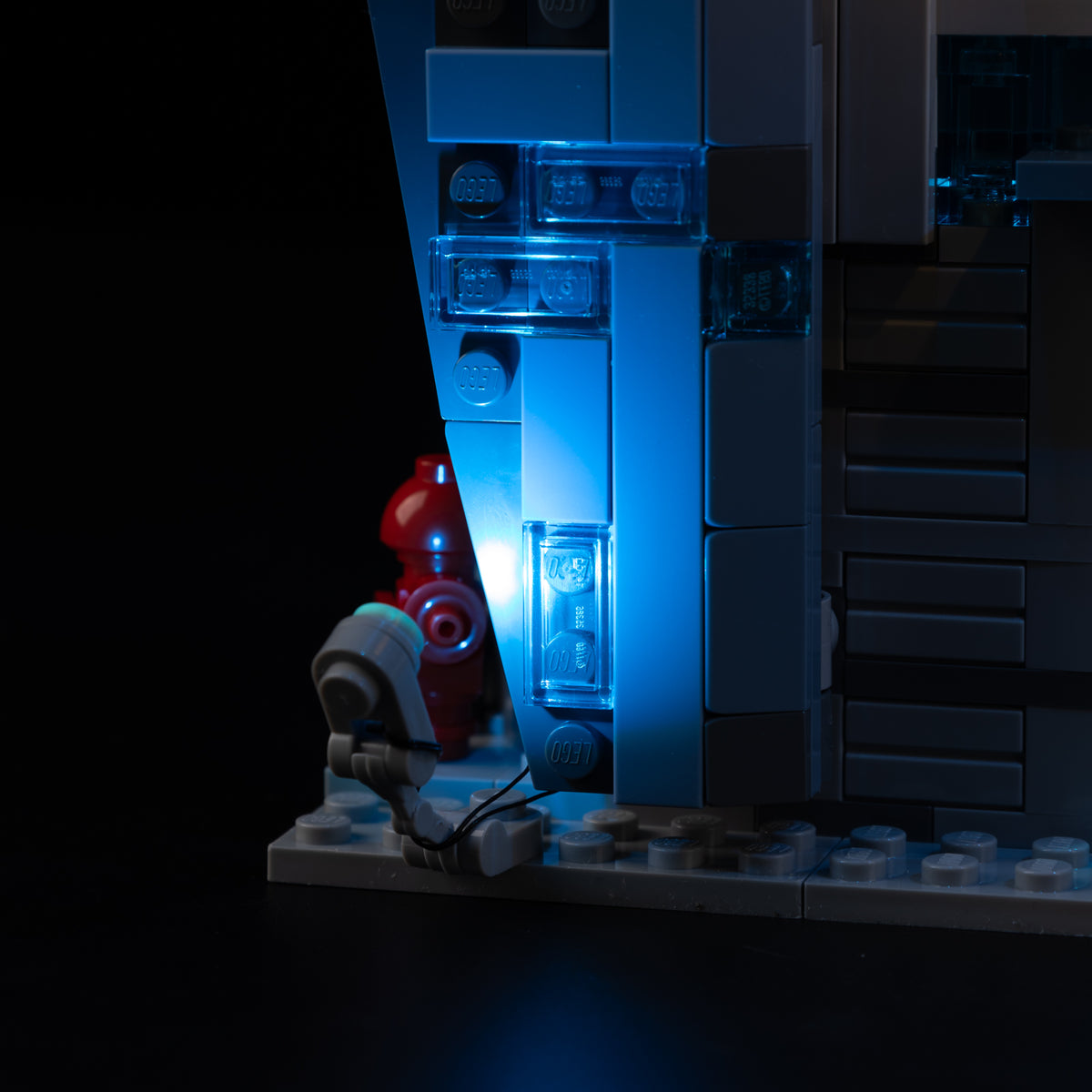 Light Kit For LEGO Avengers: Doomsday New Avengers Tower 76352