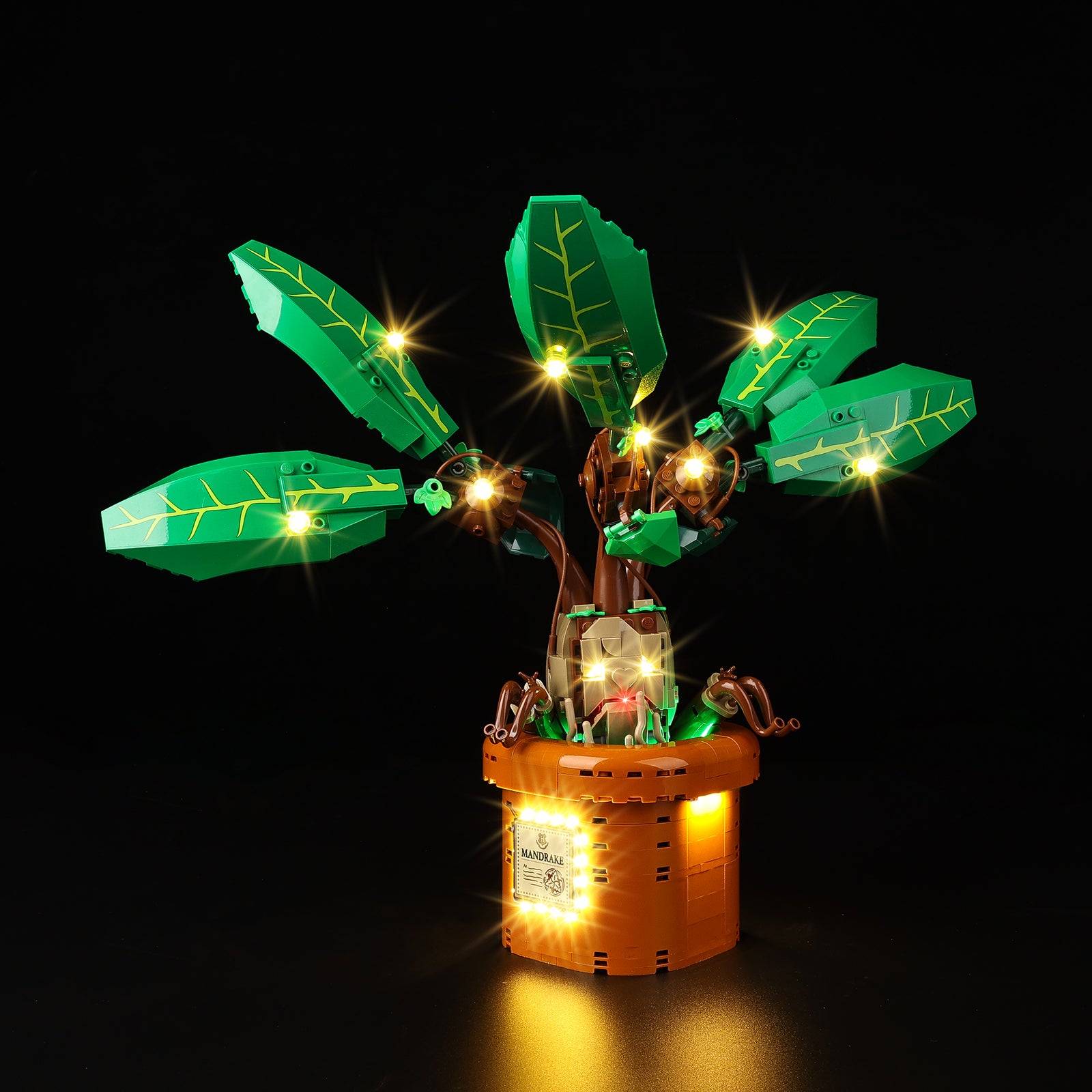 Mandrake 76433 - lit with full glow, hero view