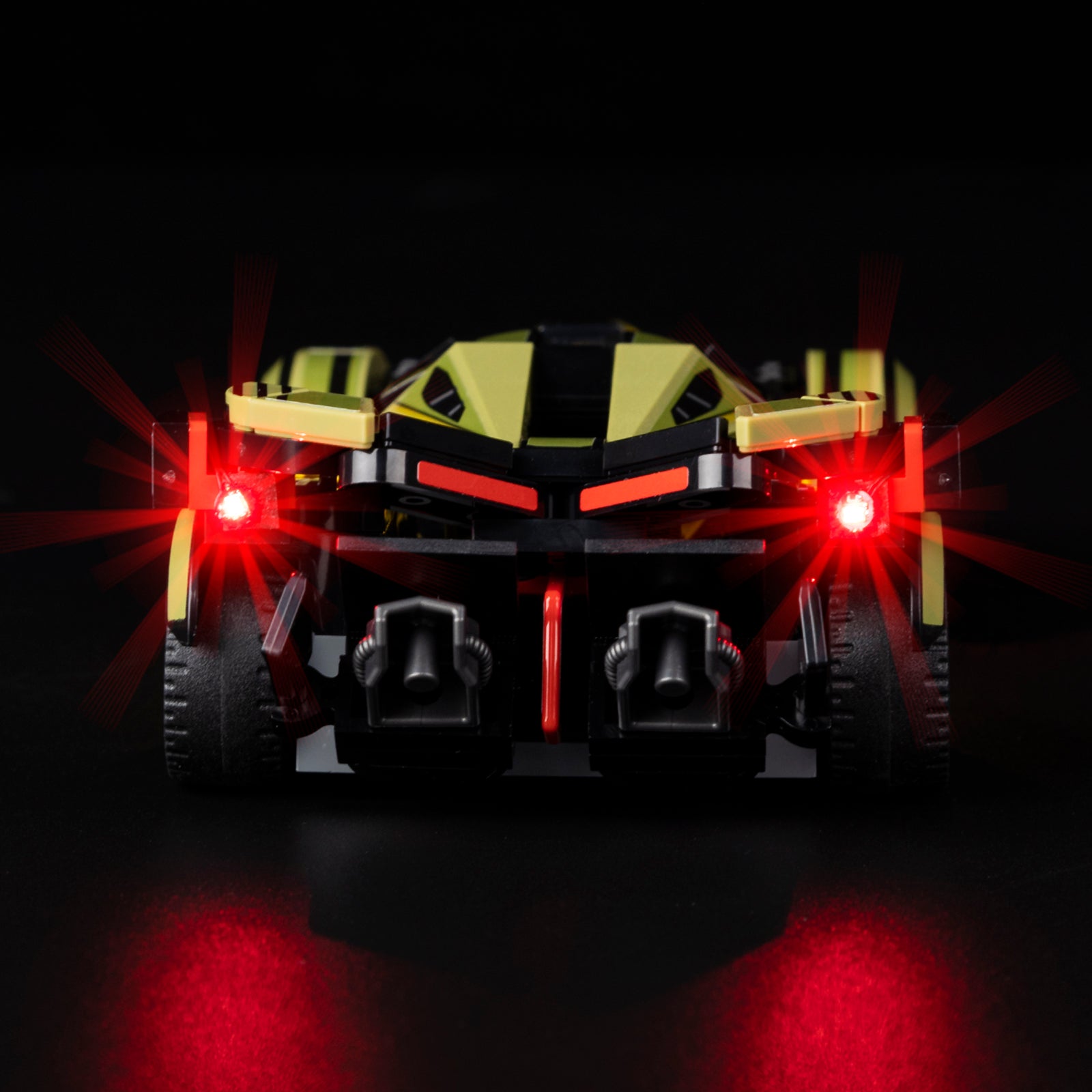 Speed Champions Lamborghini 76923 - close-up of cockpit and interior glow