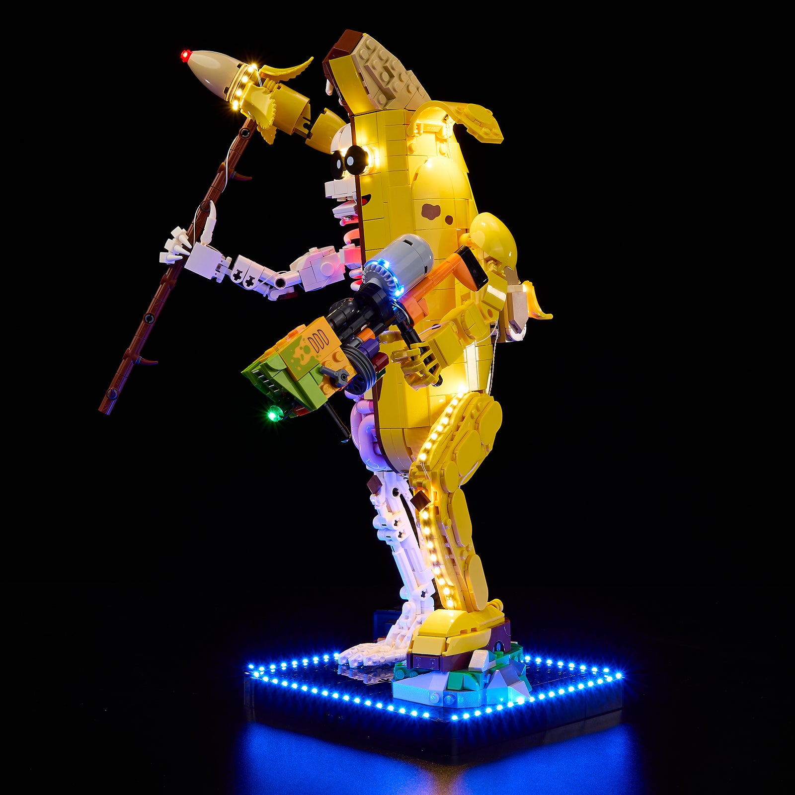 Peely Bone 77072 - alternate angle, lights on