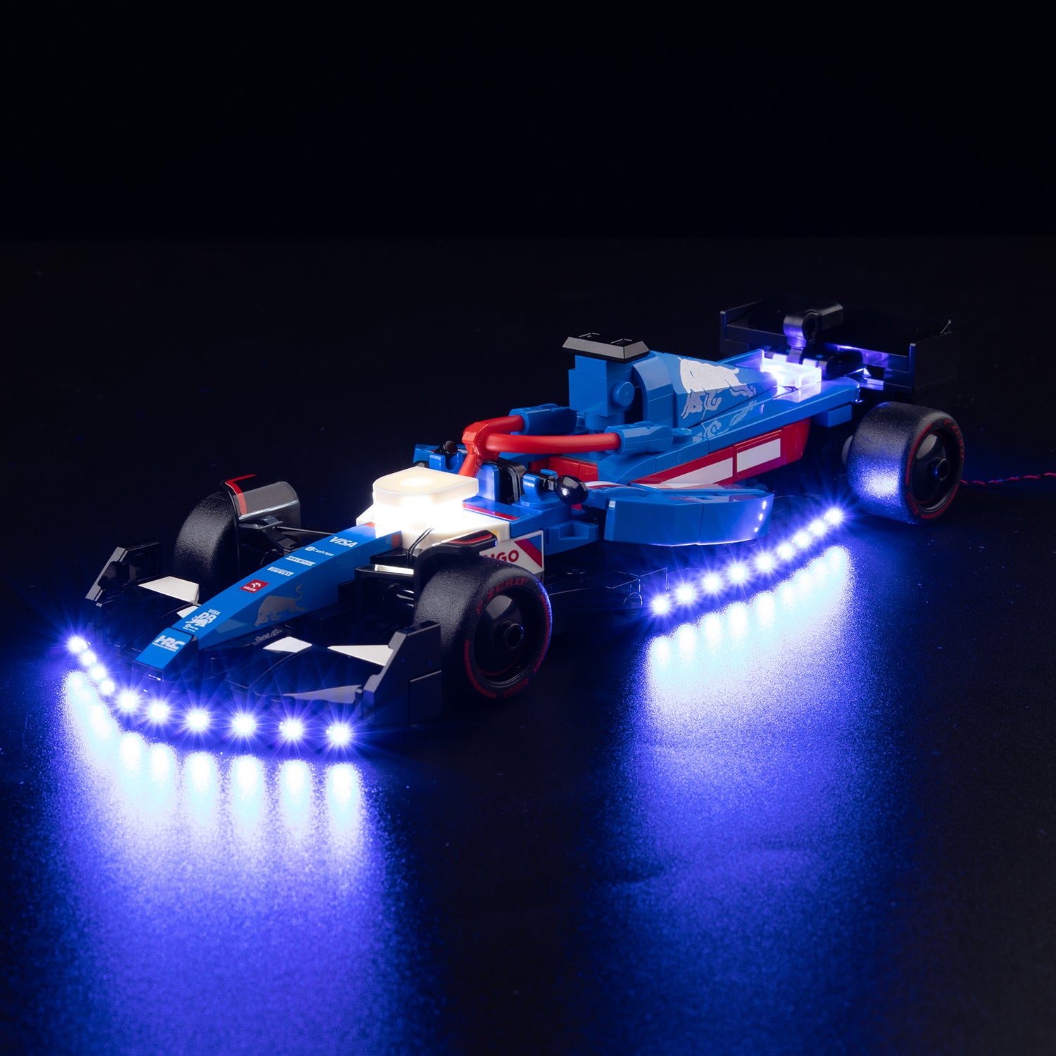 77246 77246 - lit with full glow, hero view