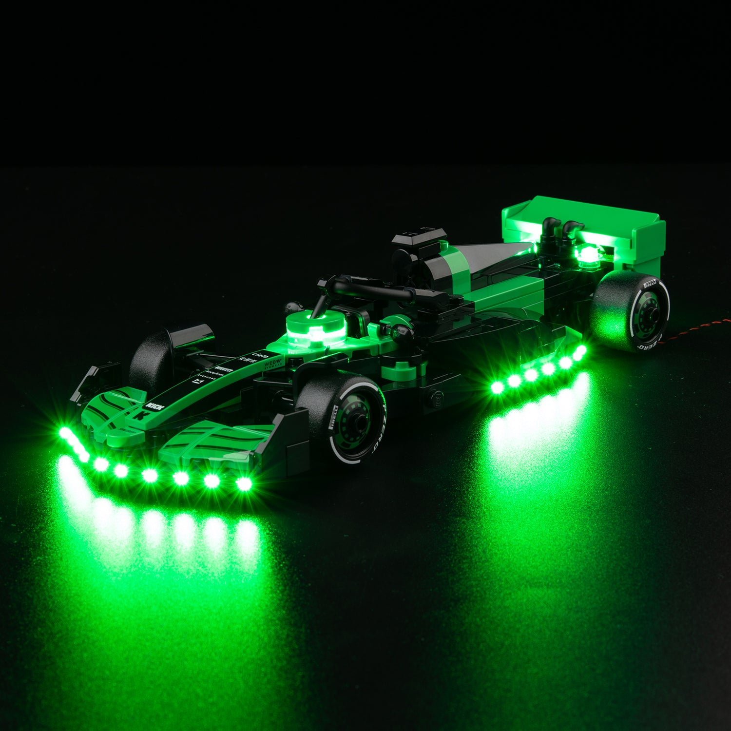 77247 77247 - lit with full glow, hero view