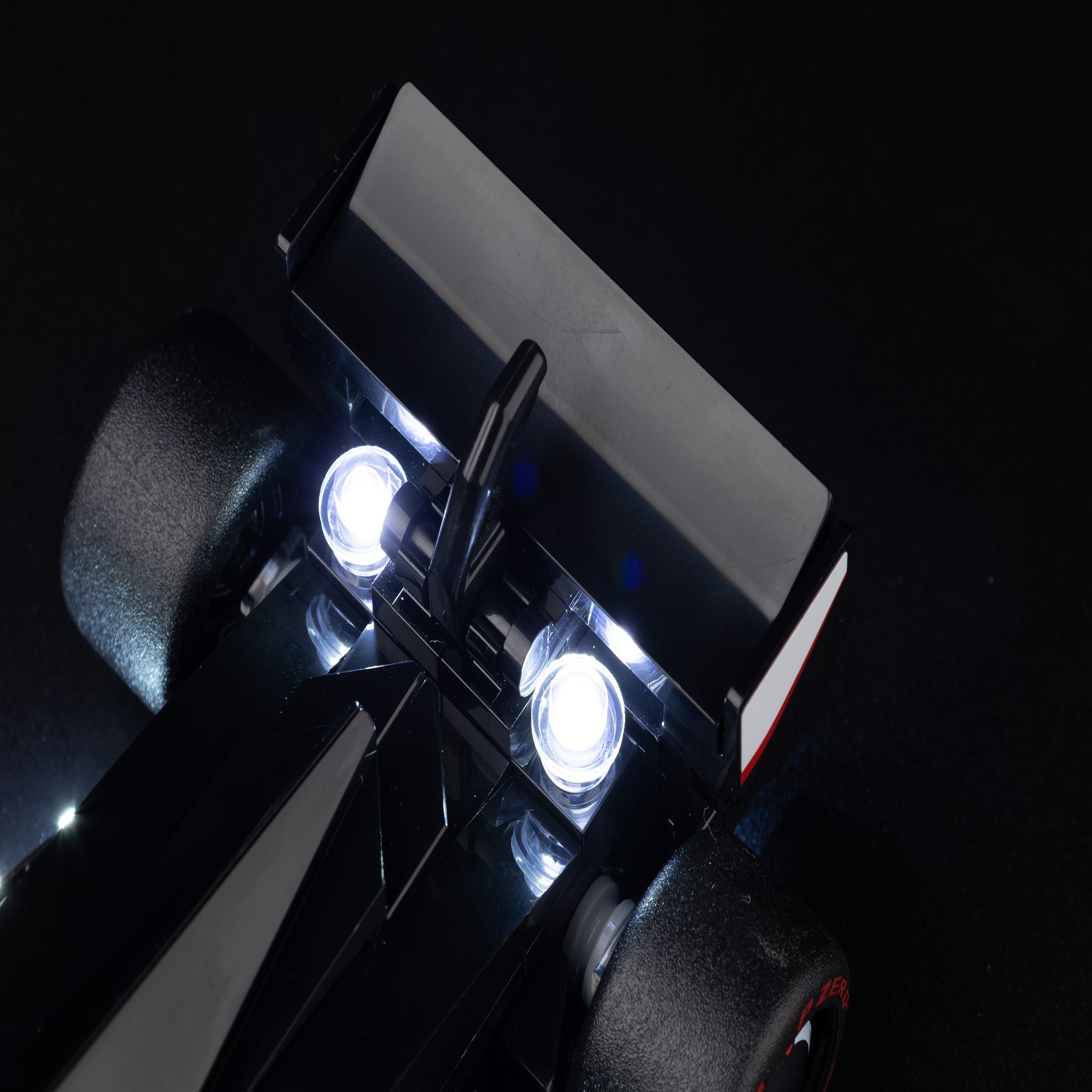 77250 77250 - close-up of rear vent and tail light